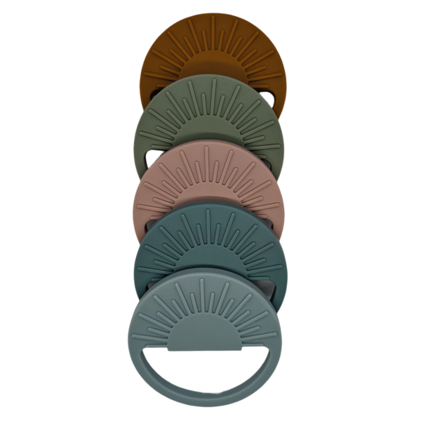 silicone rainbow teether. - Image 7